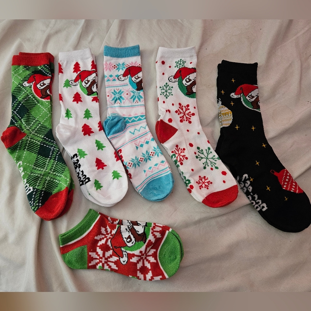 Bucees Festive Holiday Socks Set - Multicolor